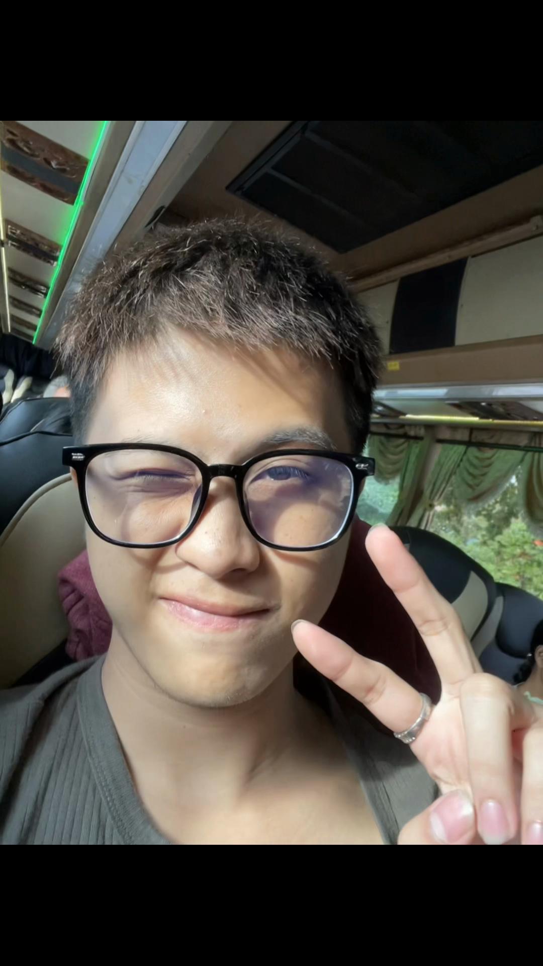 @Hlann Htet Aung👾