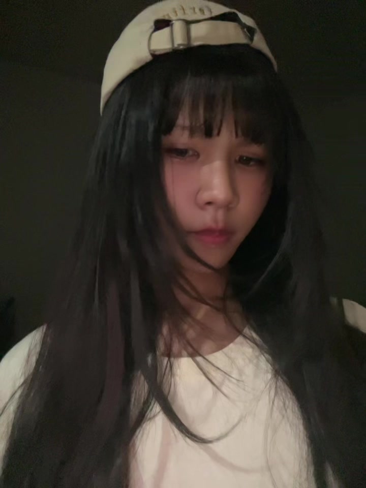 @L𝒶𝓊𝓊