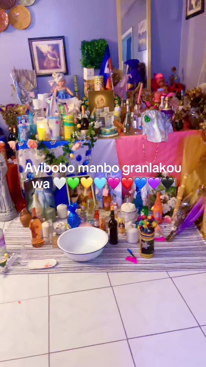 @Larenejasmine