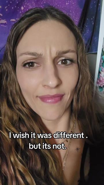 @Jessica - Golden Threads