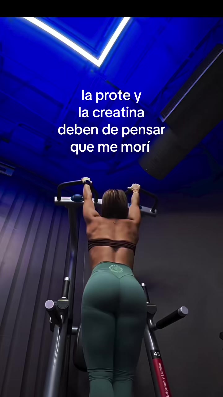 @vanessearez