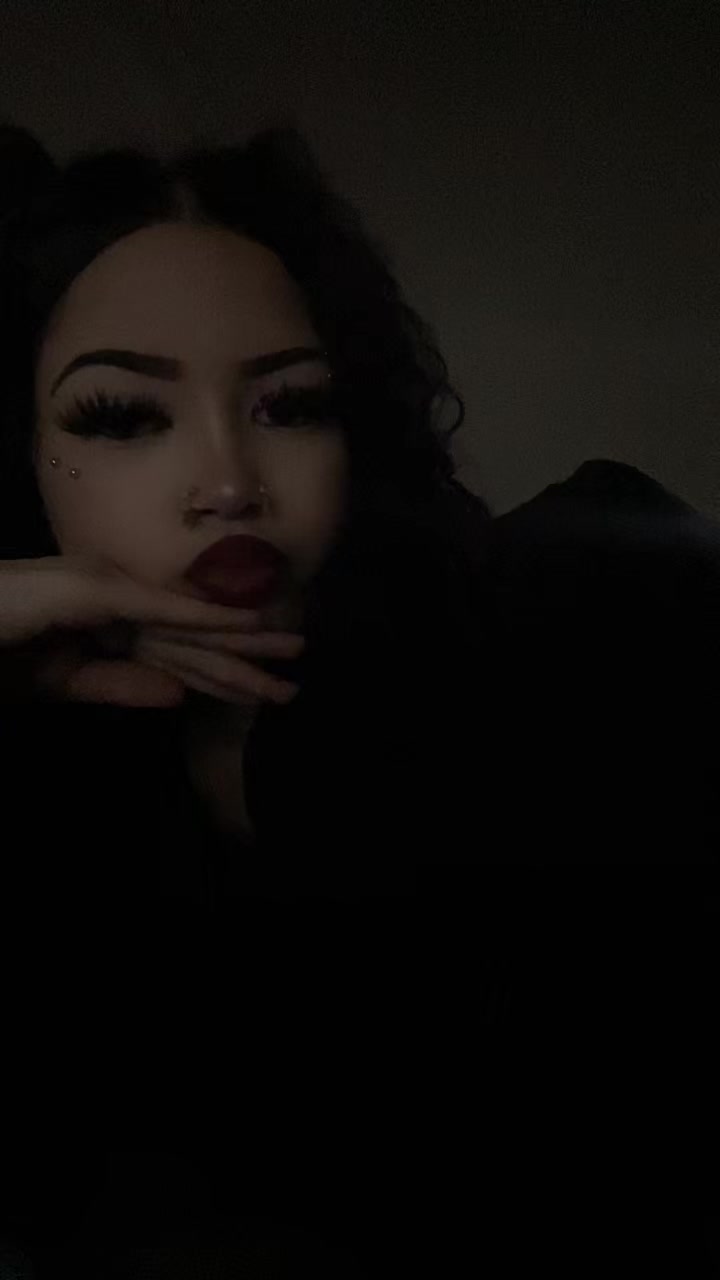 @️