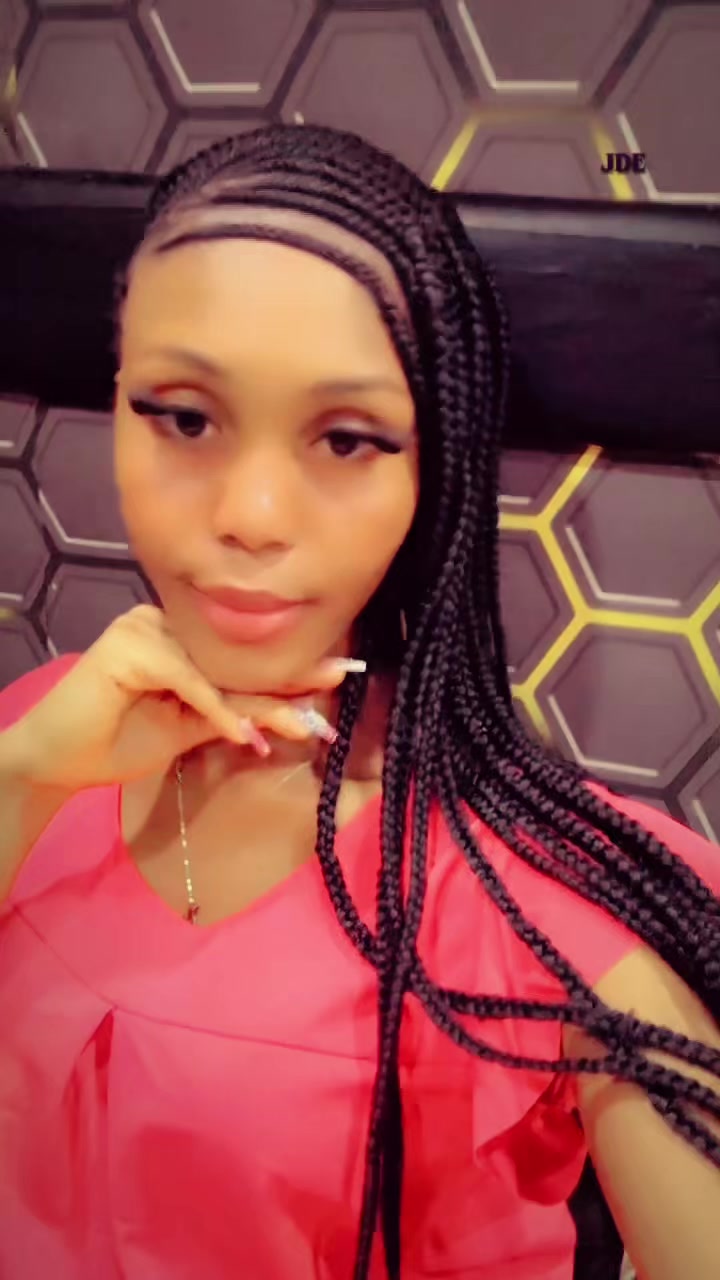 @30bg 🍓queen 👑 💕💯❤️