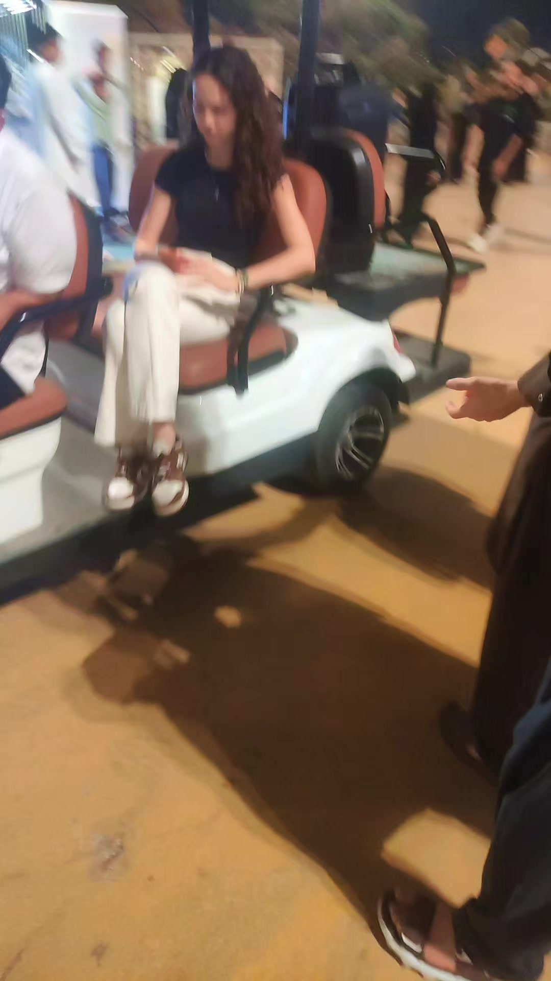 @ساجد قربان