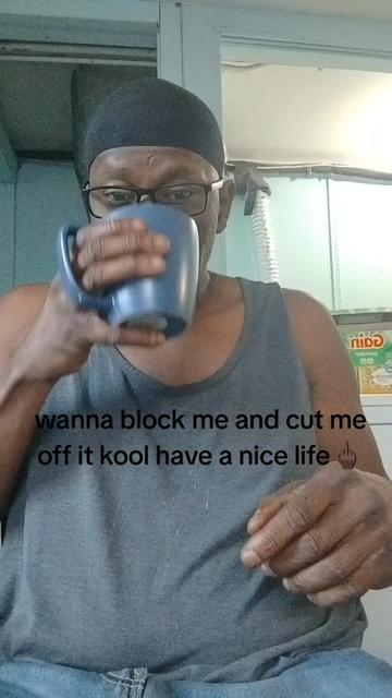 @L.c.3 stings like a bee