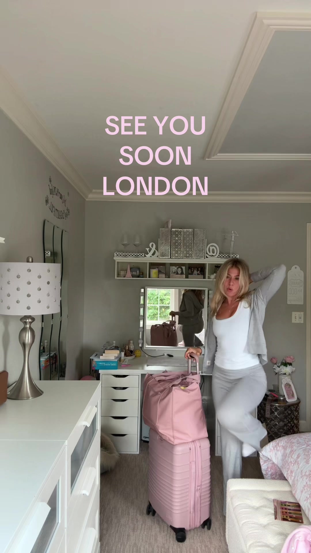 @victoriaurso