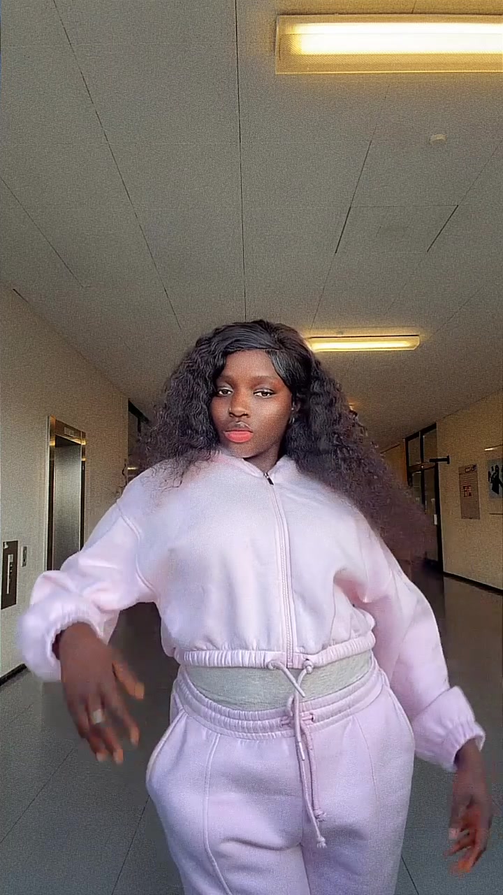 @Adu girl 🇬🇲🇬🇲