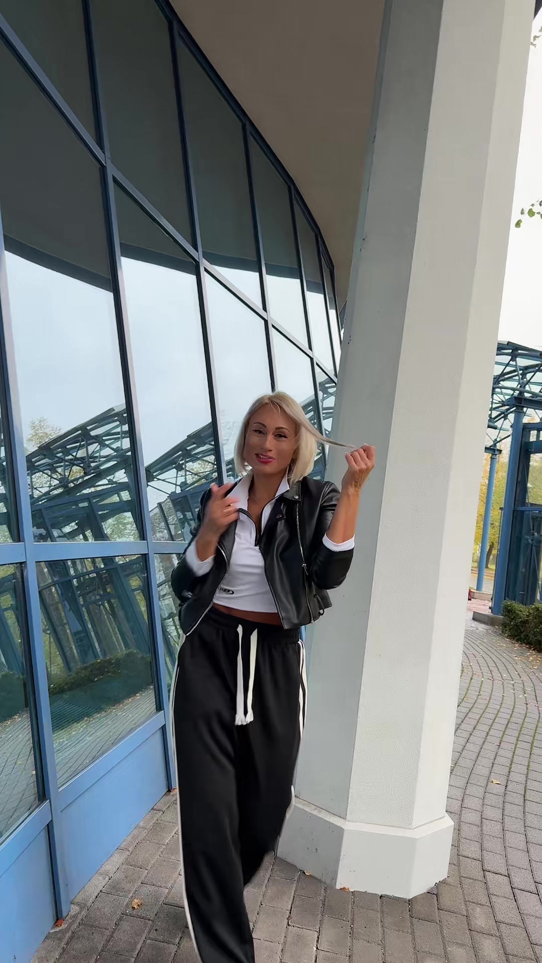 @Mari Корыстная Особа😜
