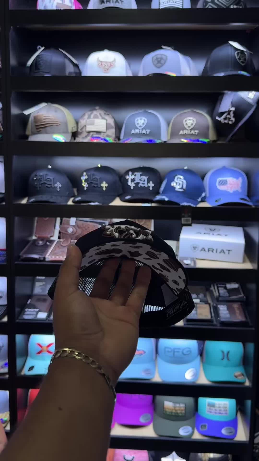 @STYLISH.CAPS