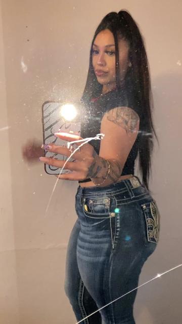 @Victoriaaa