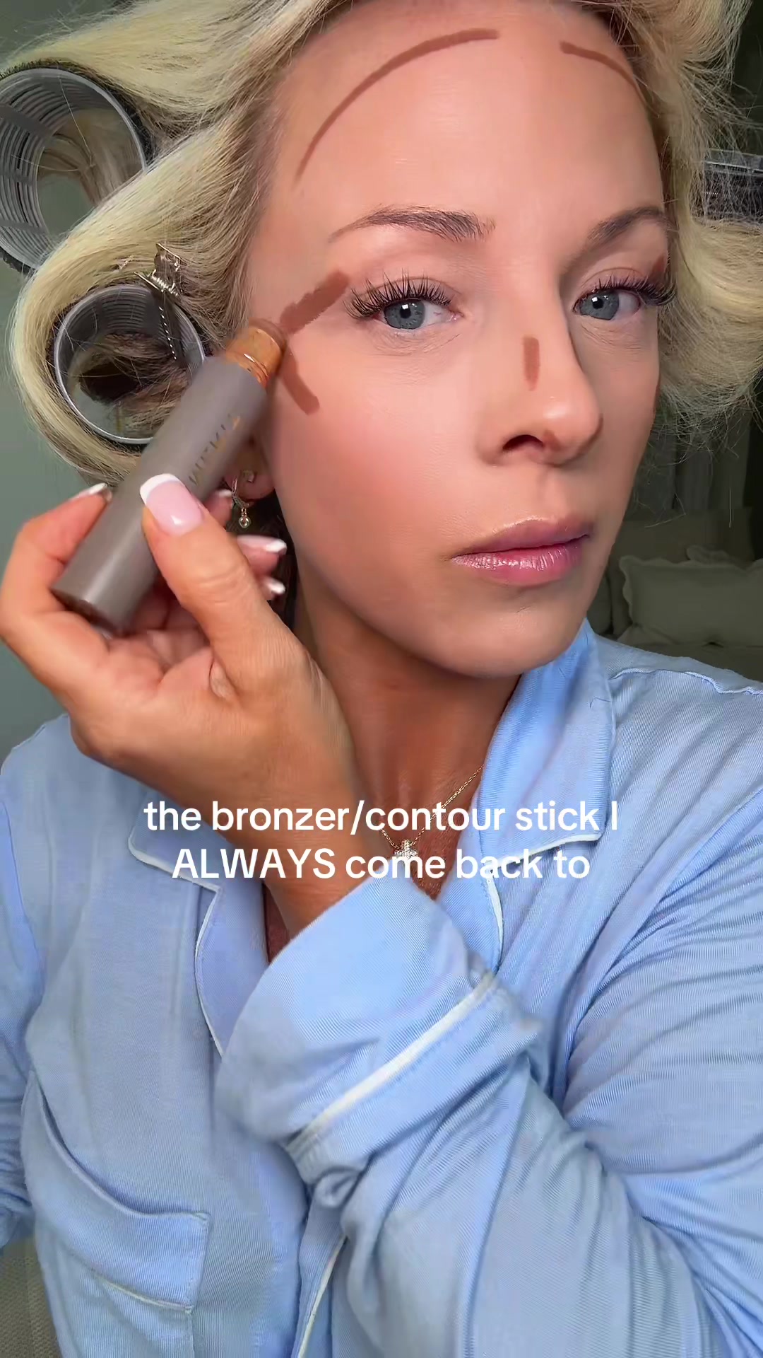 @Juliameek__