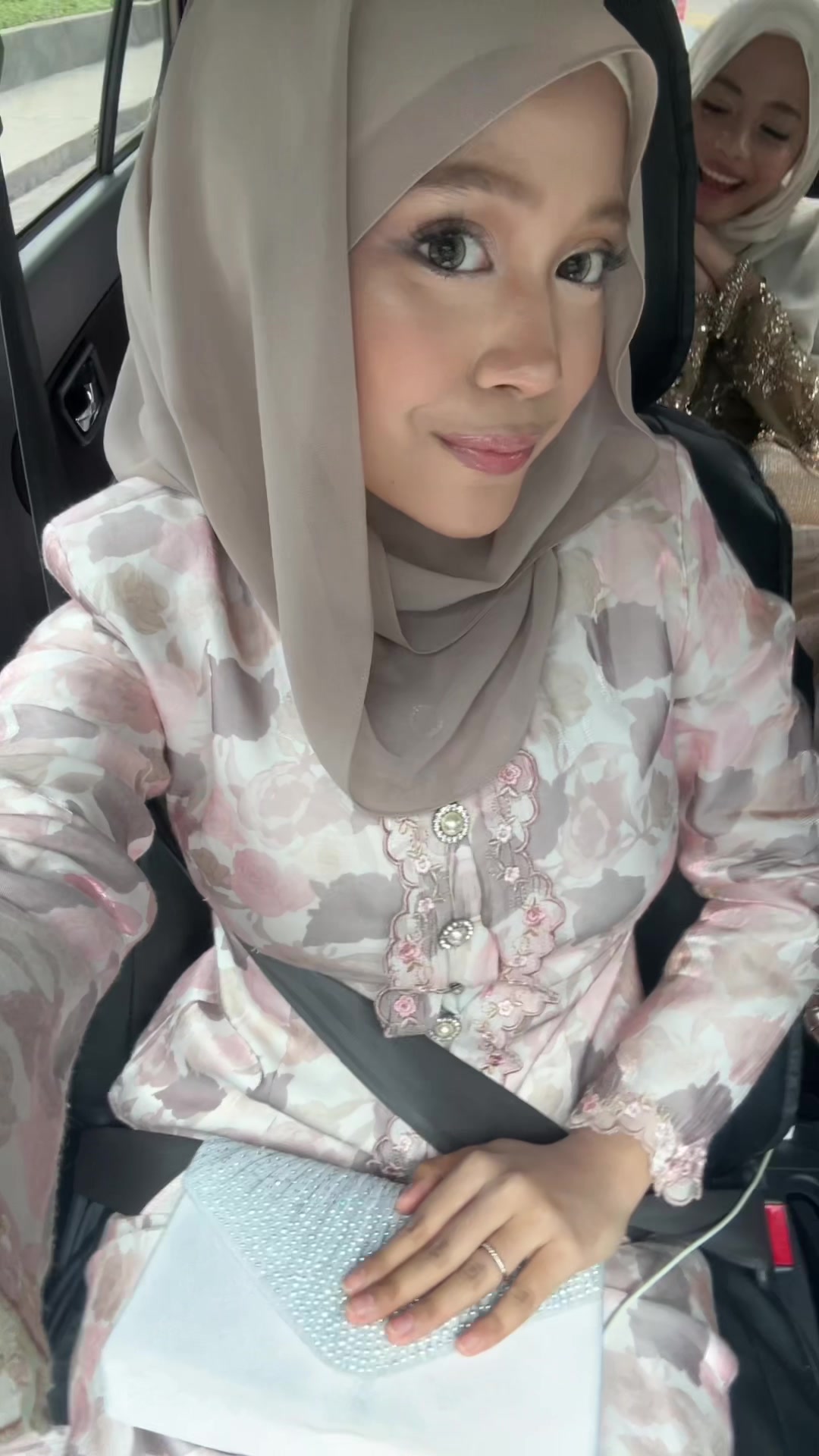 @arissa