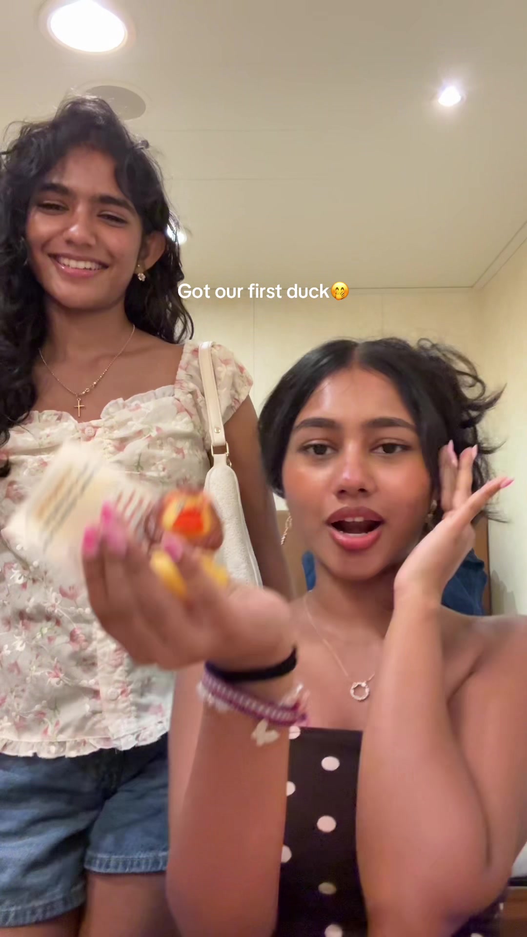 @Neha🌺 | Beauty Creator
