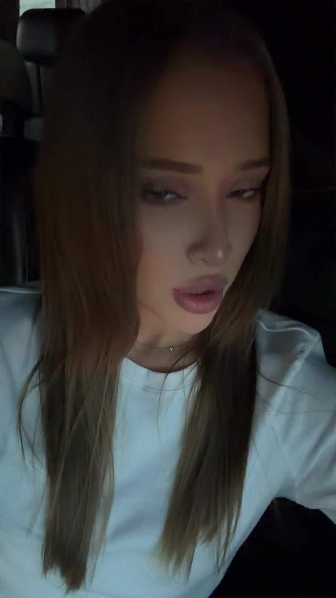@Yana🩰🫧