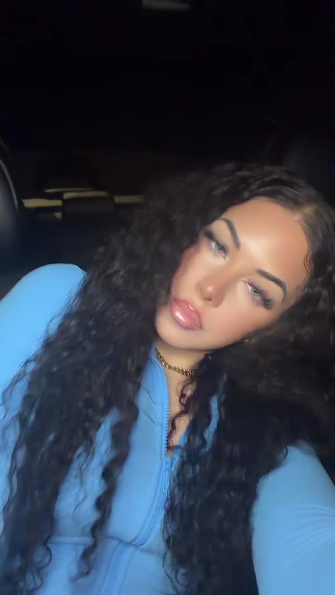 @𝑔 𝒽𝑒𝓃𝒹𝓇𝒾𝓍 🖤