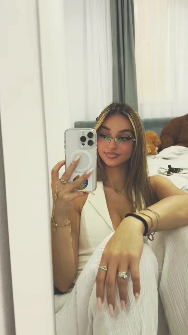 @Ajnab1_