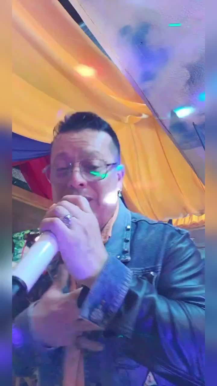@Elking Medina 🎼🎙️