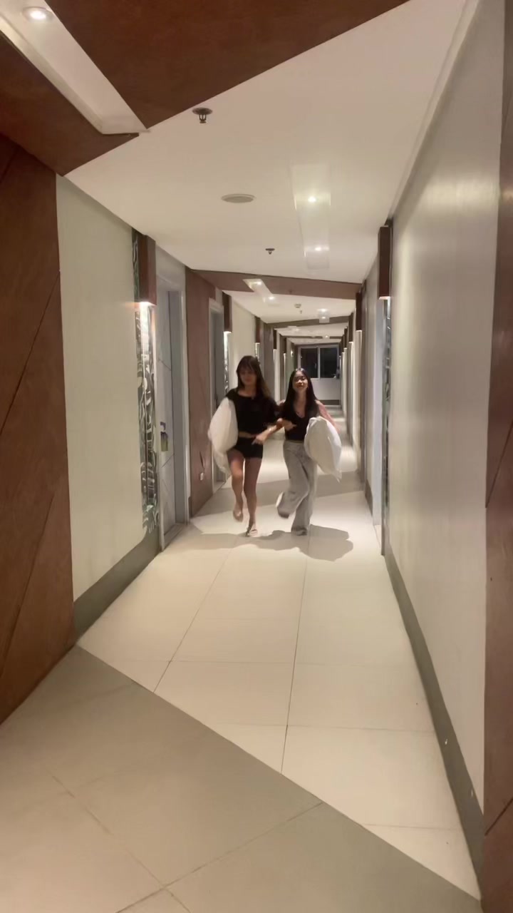 @Petrea Alexa🦇