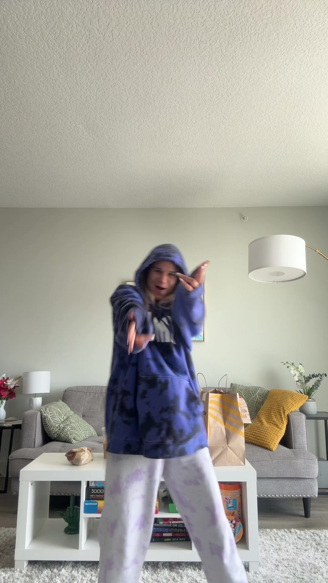 @emro ☮︎
