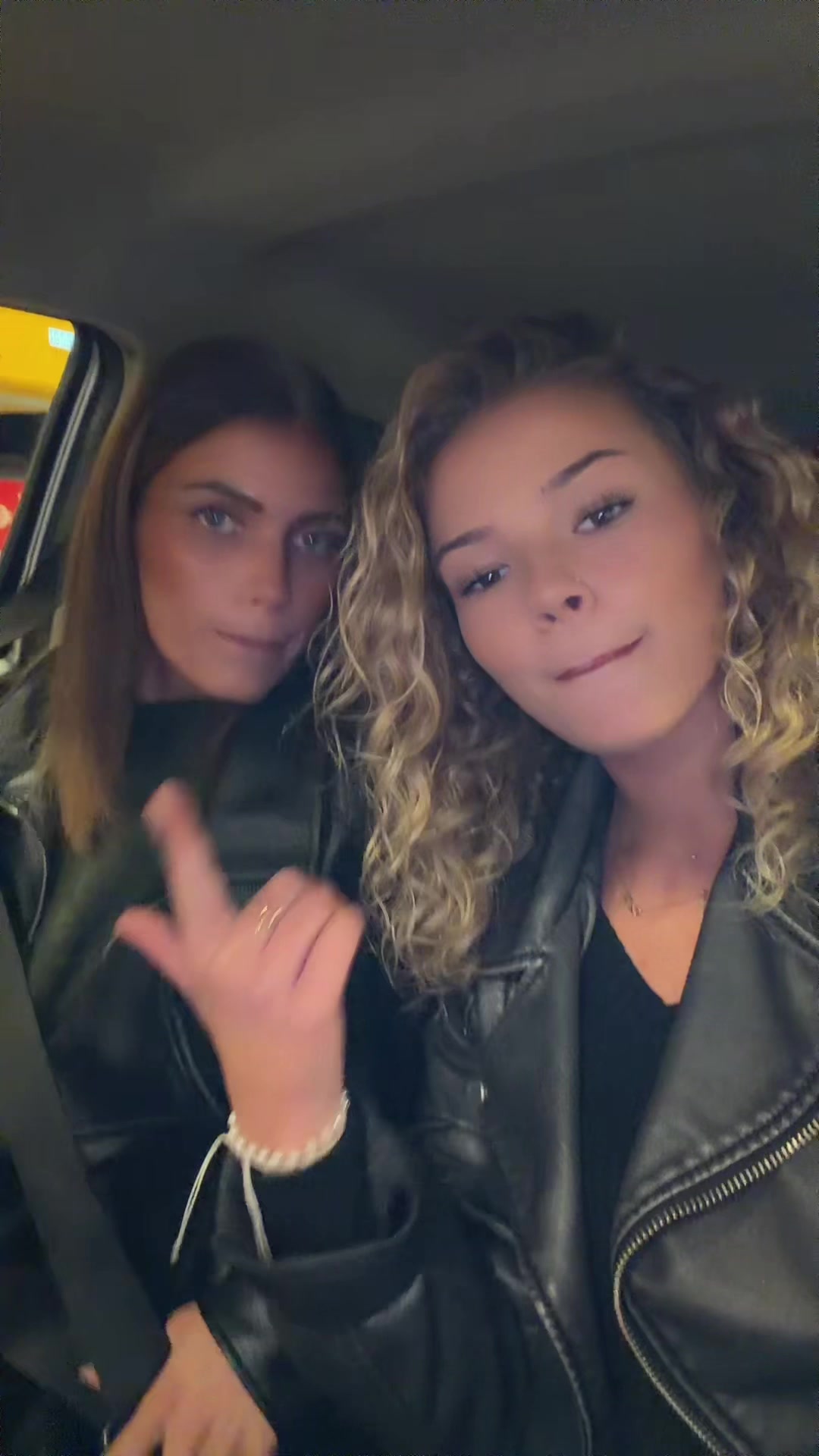 @𝐼𝑙𝑜 ❥