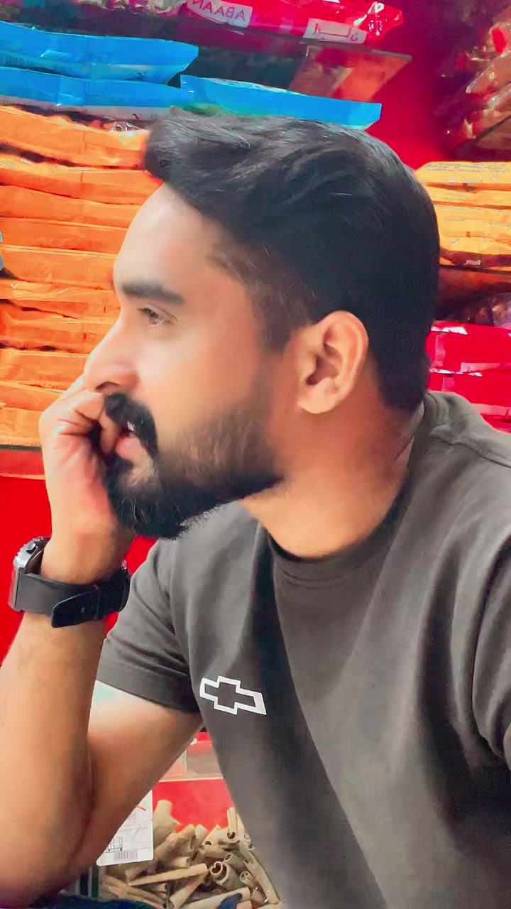 @raazrasiq