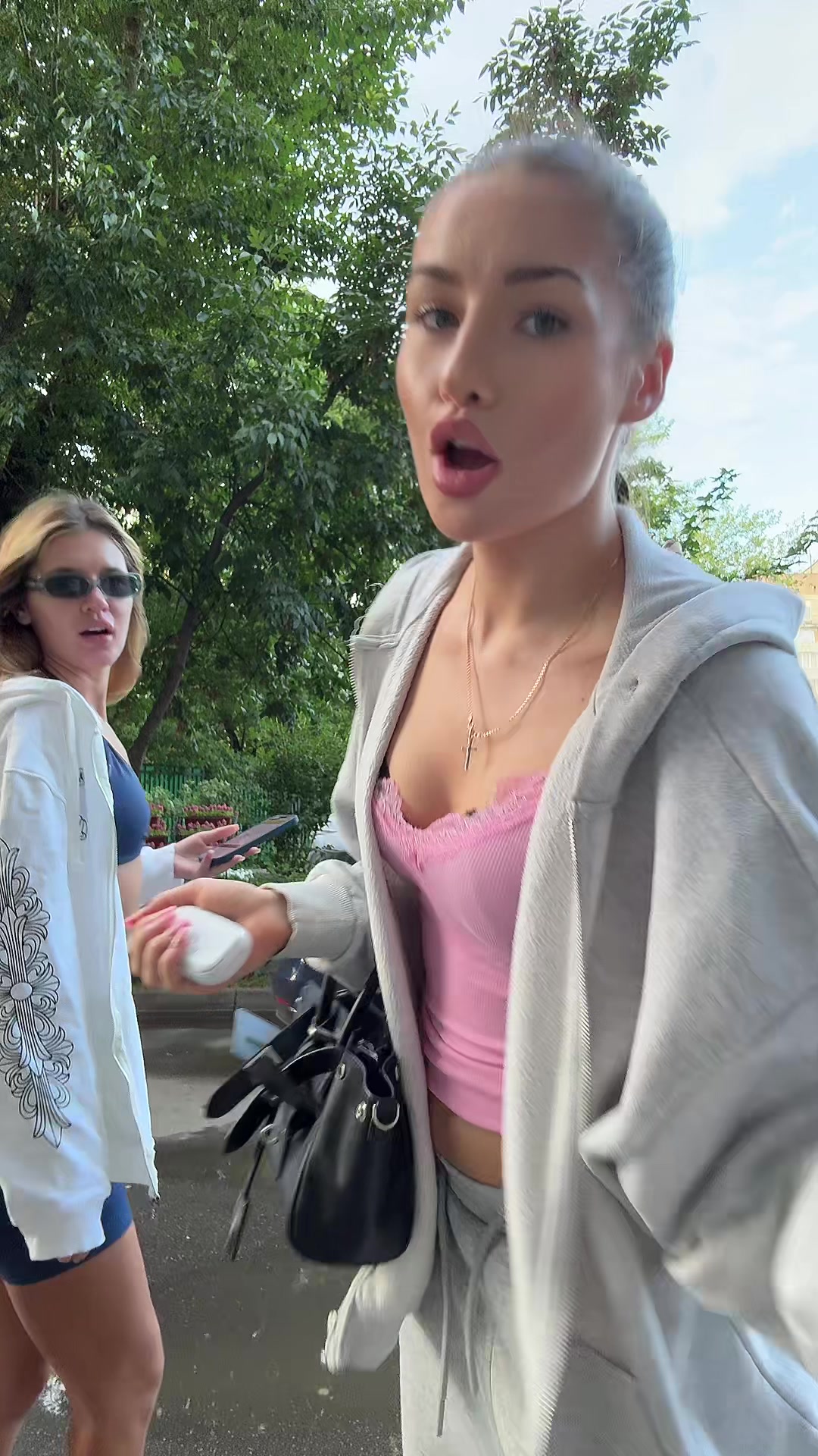 @Просто Катя 🦦💞