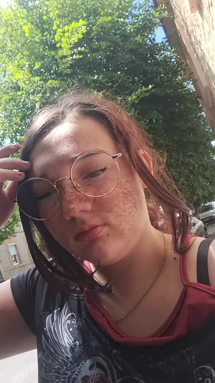 @fid&egrave;le au  B