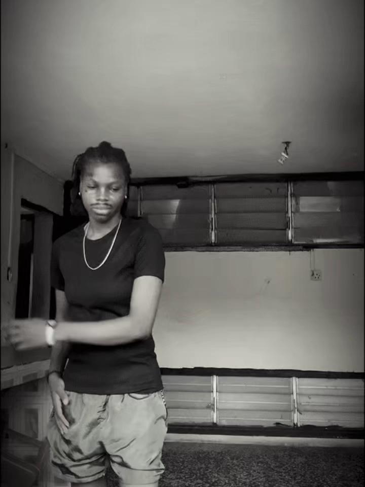 @Favi.D WBG🎼