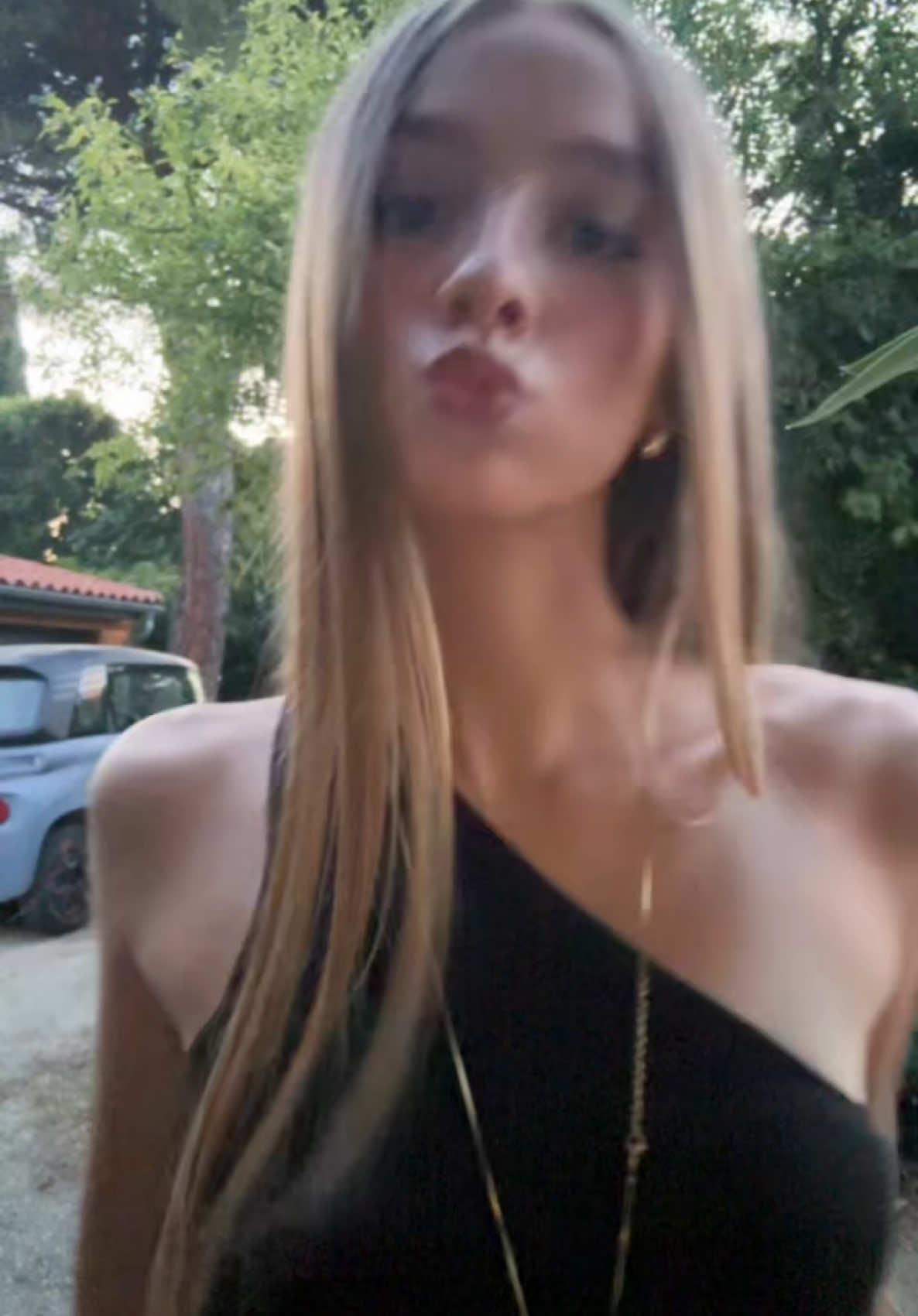 @clem.srzn