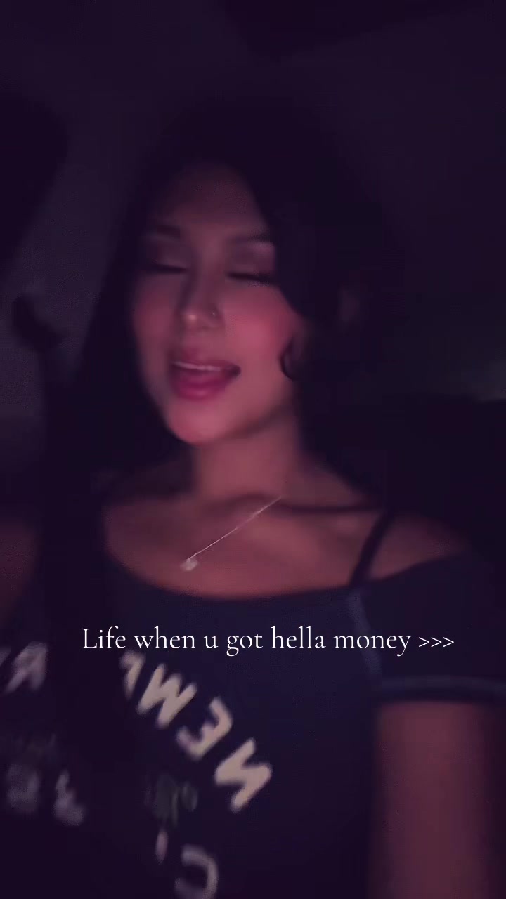 @★Daniela