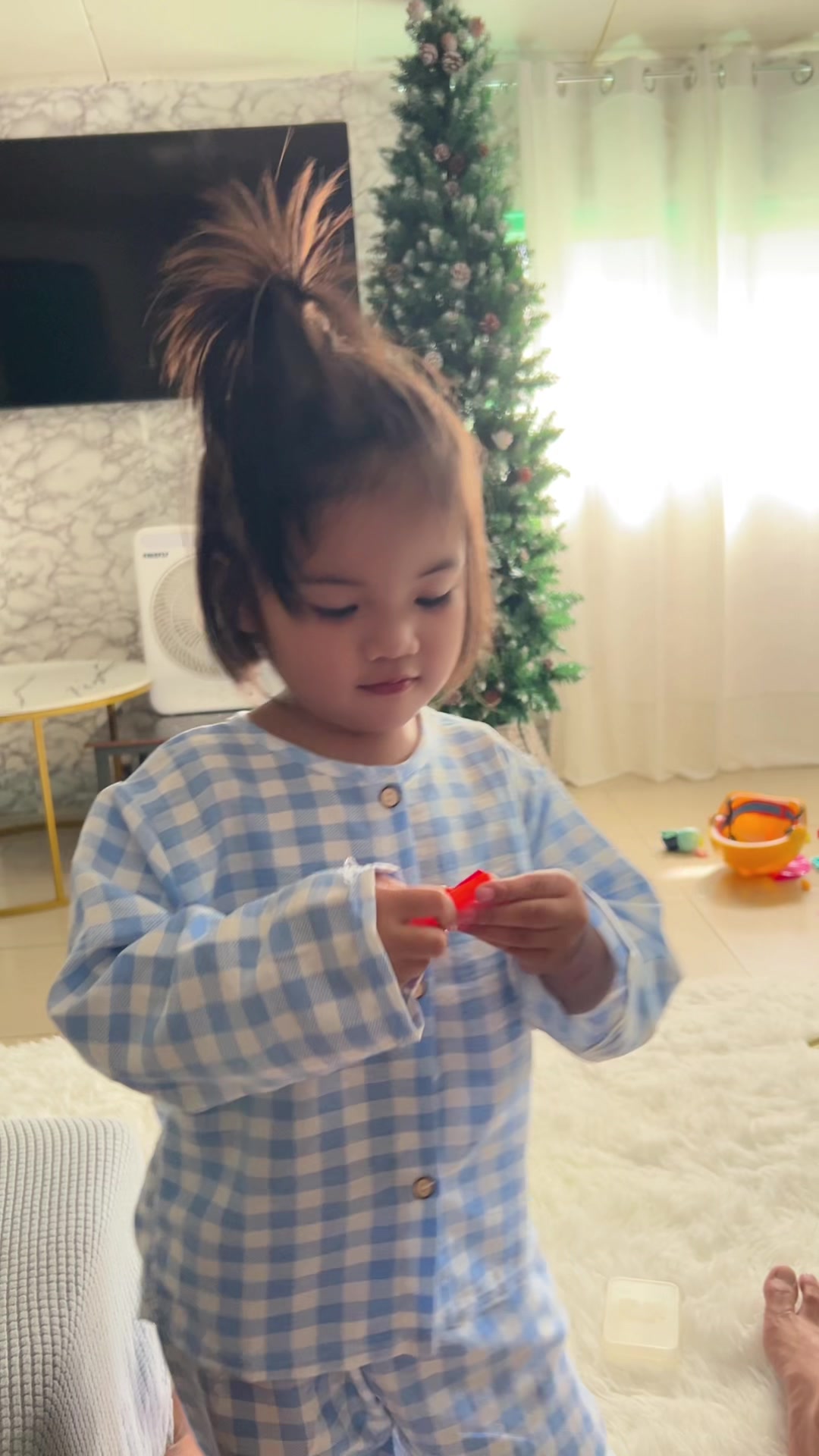 @Ava Brielle Buy and Sell