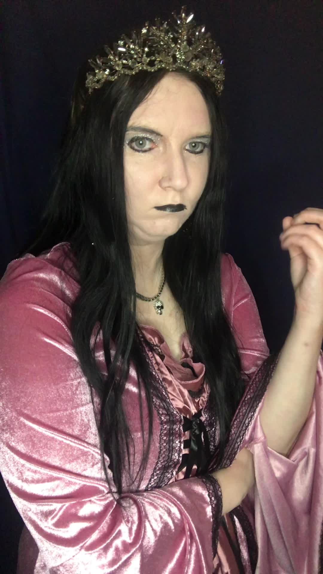 @Wednesday Addams Cosplayer🖤