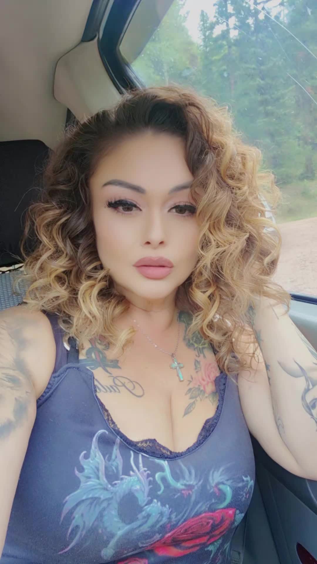@👑Angeleyez0606👑