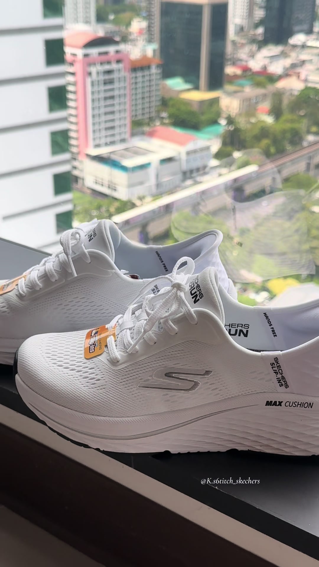 @K.S6titchSkechers