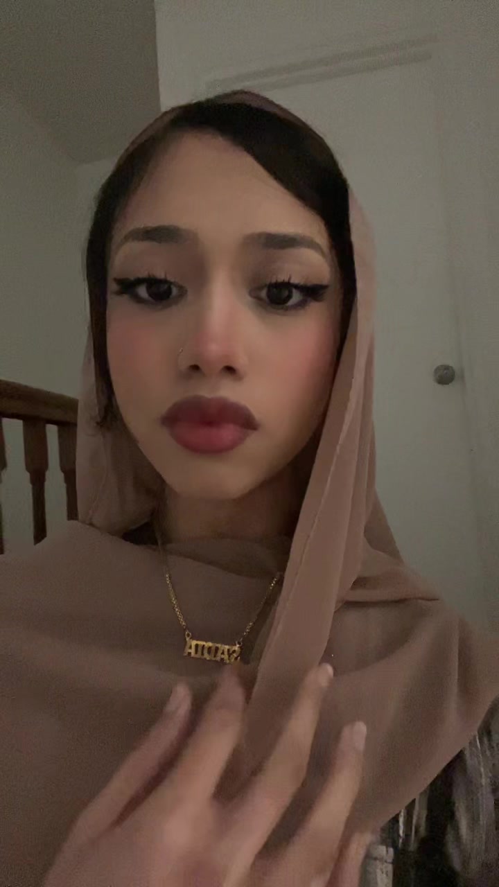 @️