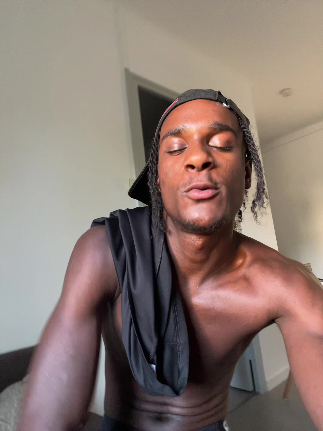 @Le_war26k🎭