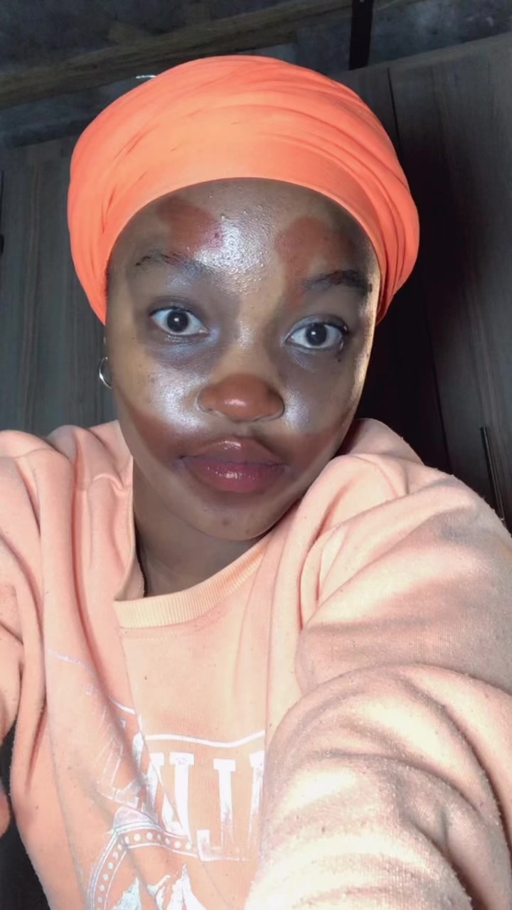 @NizoleNkabi