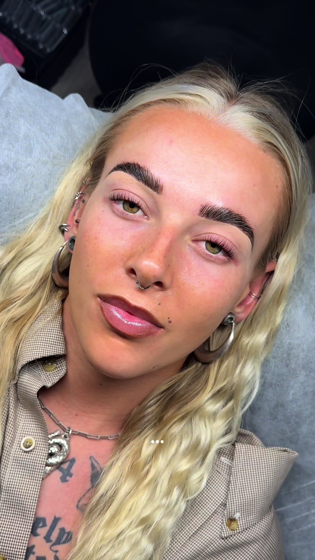 @lilyswrobel
