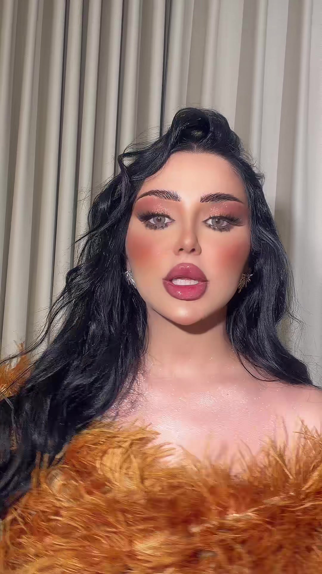 @zinebmodel👑
