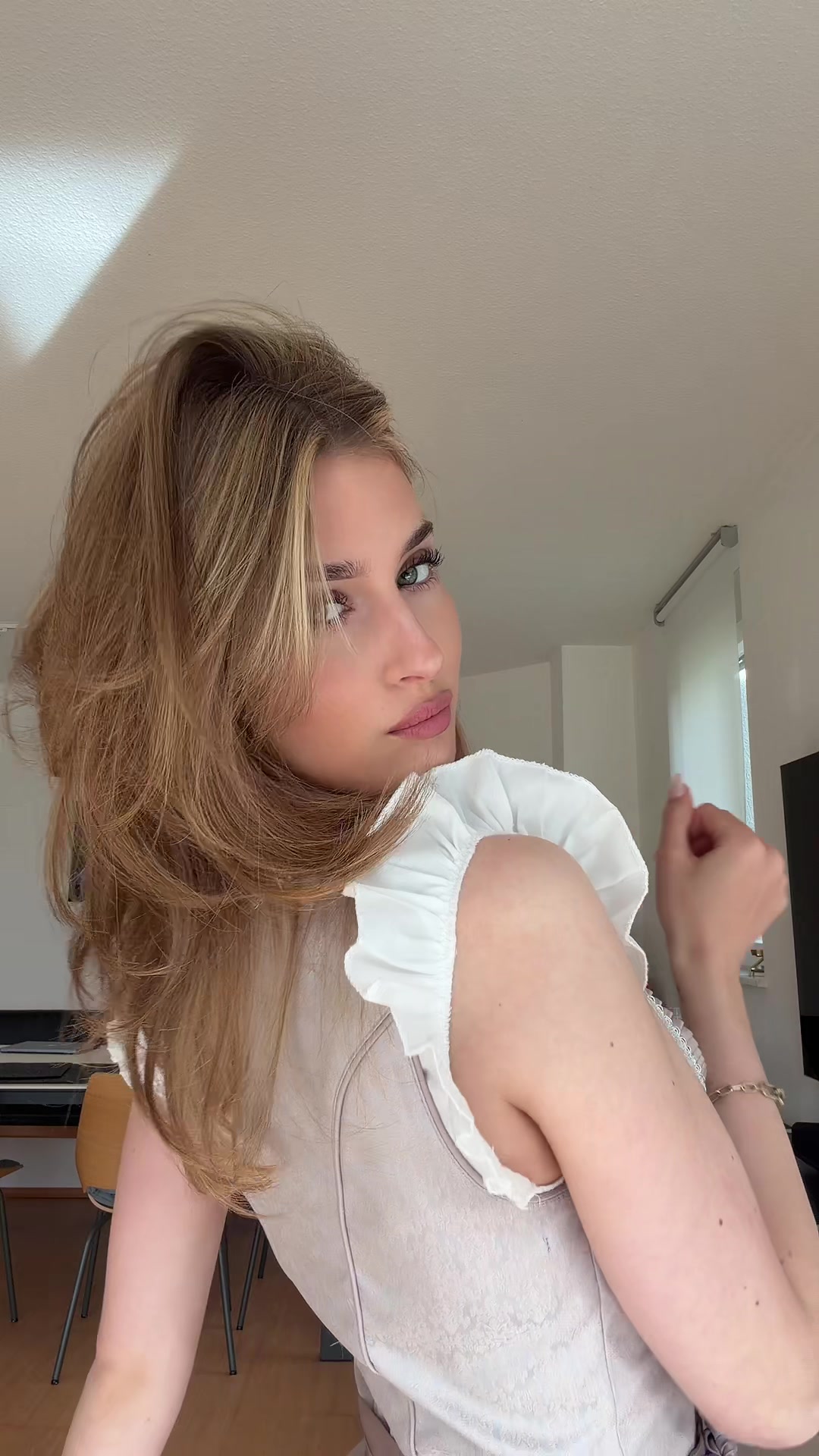 @KLARA