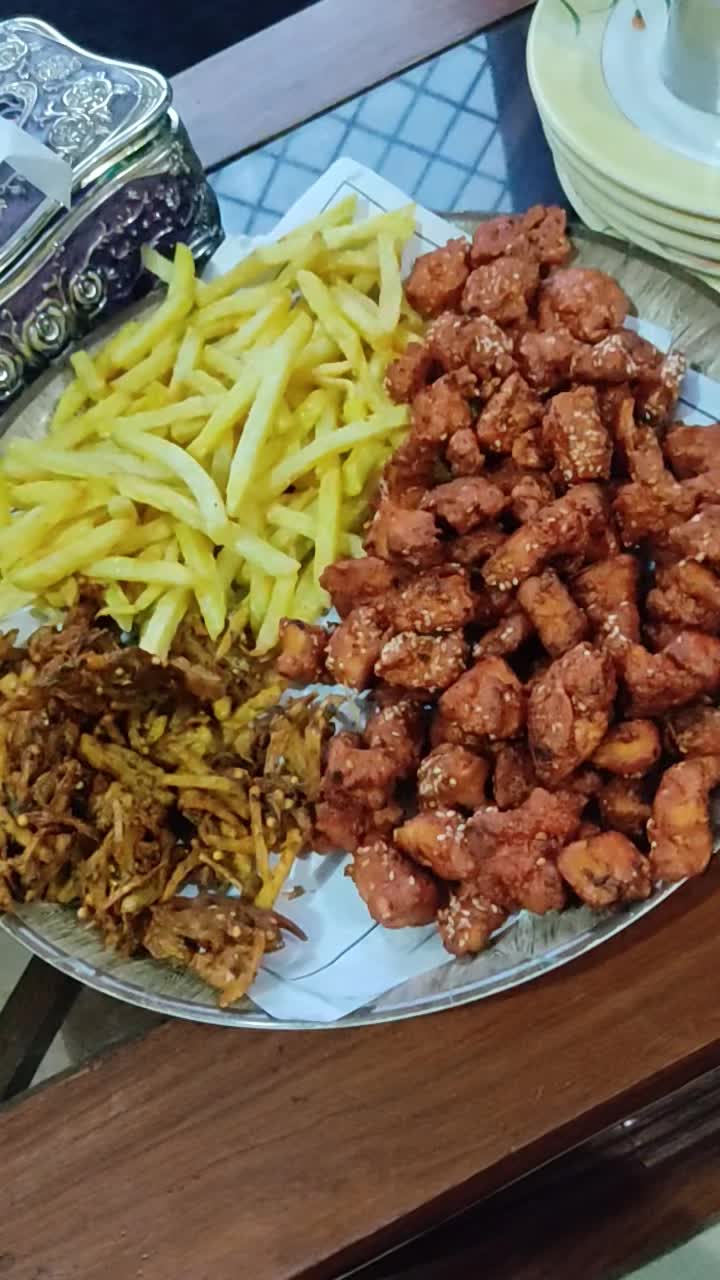 @Cooking With Hira