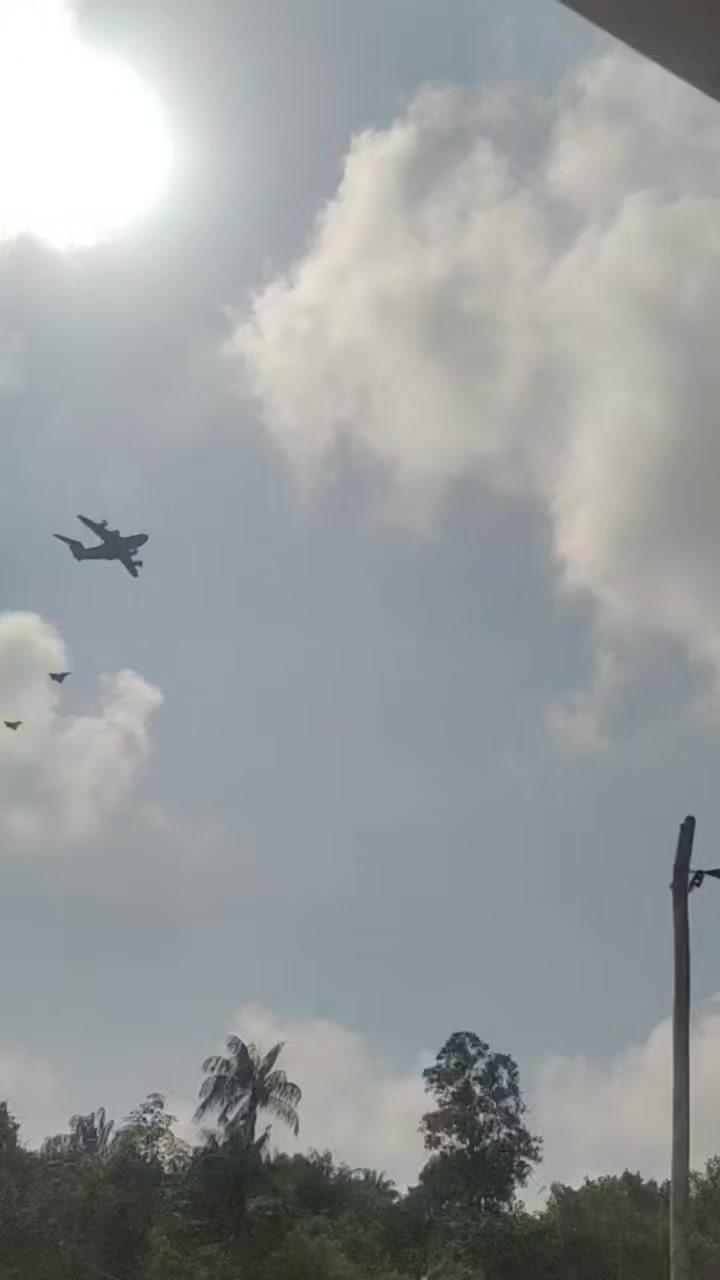 @Av_linemilitary🇮🇩