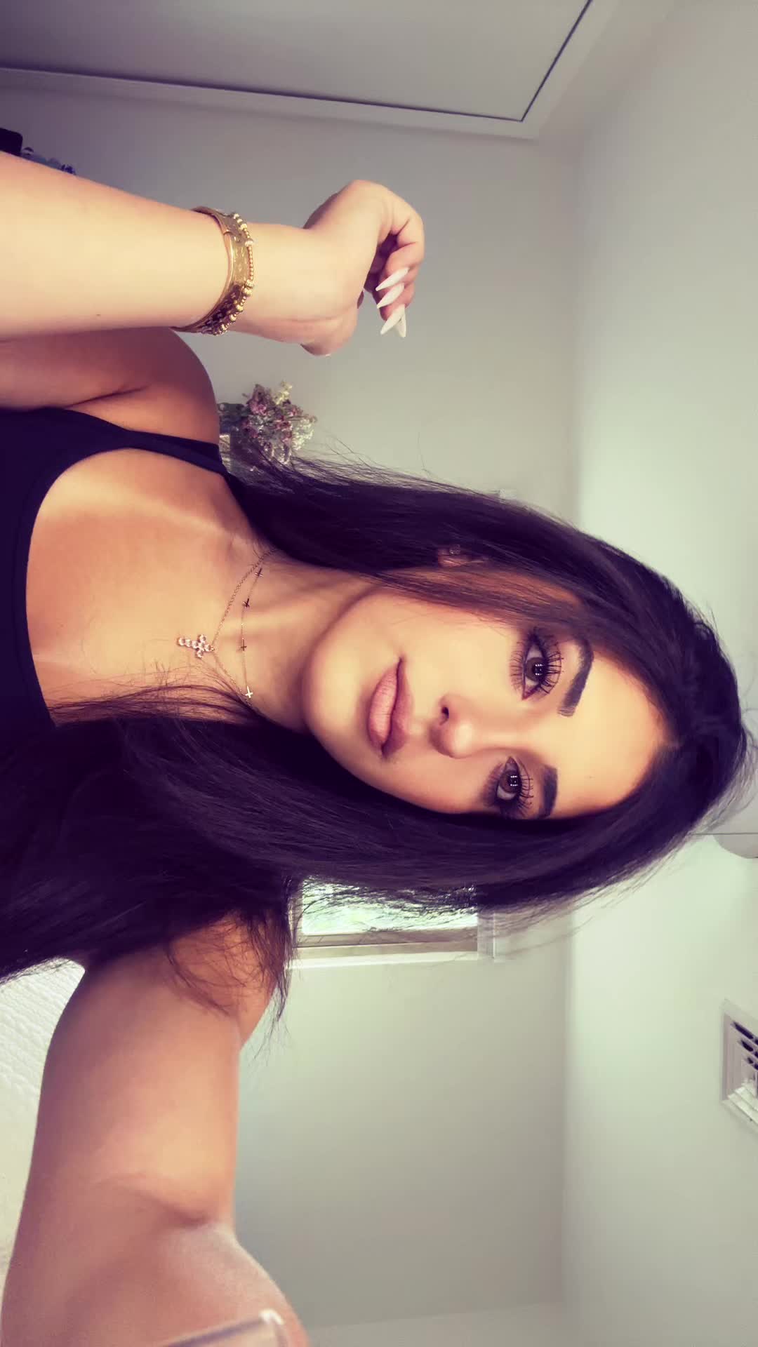 @EL!$E