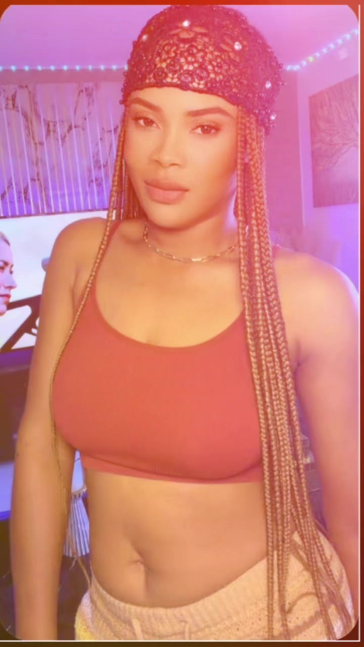 @Queen Angie Love💕💋🥰💐🌹