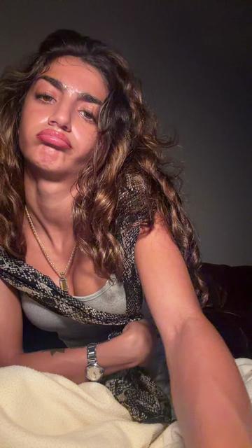 @Eva