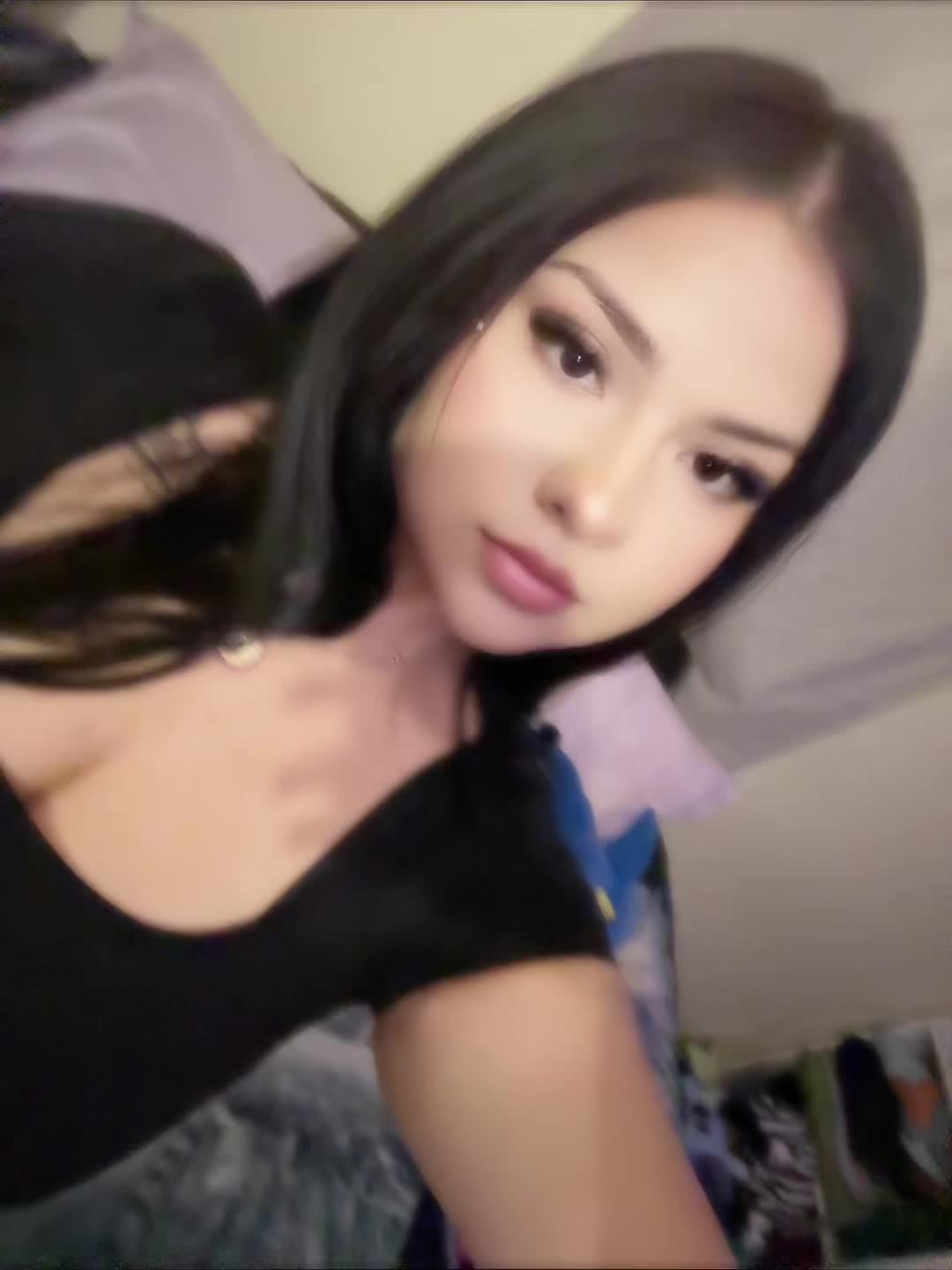 @yæ