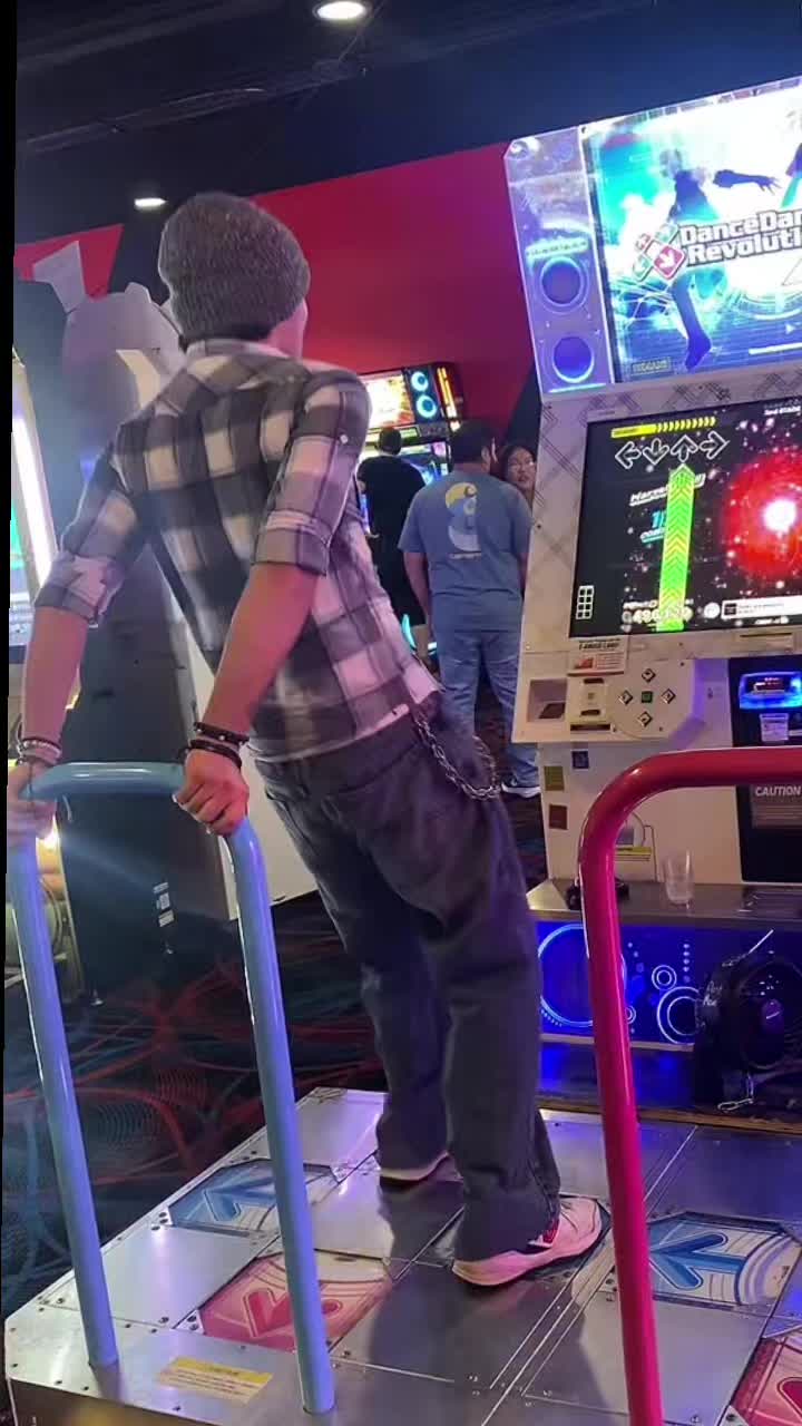 @Dumaash