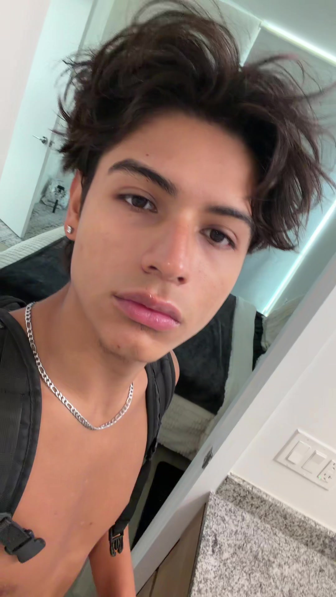 @𝒹