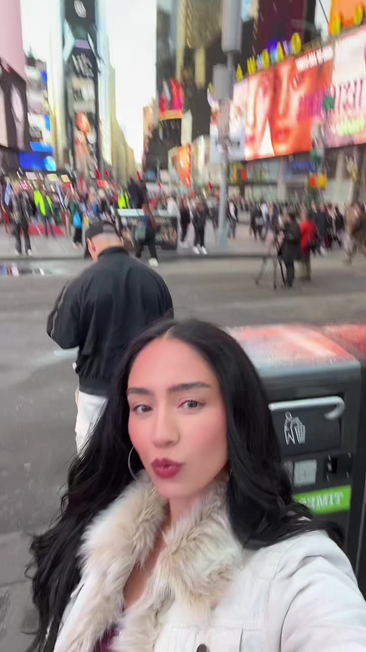 @Alicia Laura ♥︎