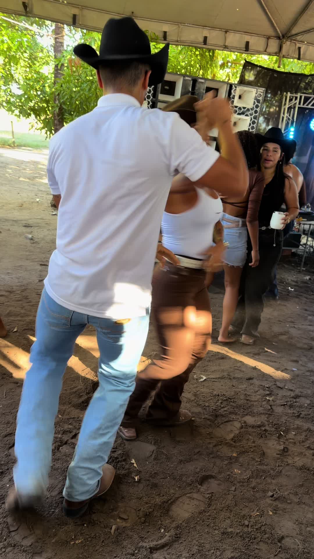 @moisy..forrozeira